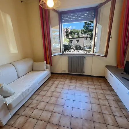 Bilocale Colourful - San Terenzo, Lerici